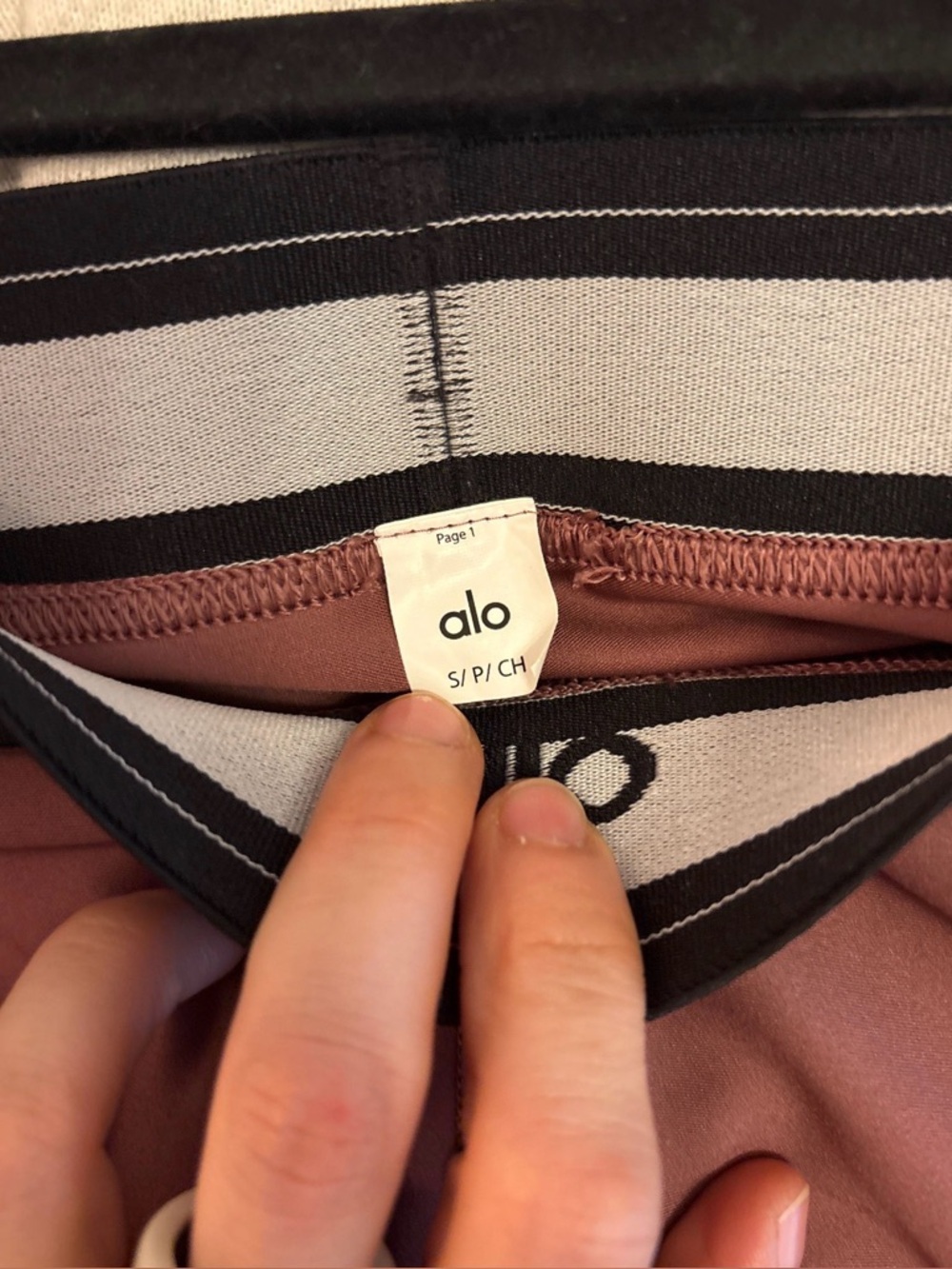 Alo High-Waist Suit Up Luxe Legging in Truffle/Black Small - Picture 5 of 5